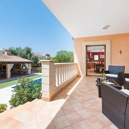 Fiol Villa *